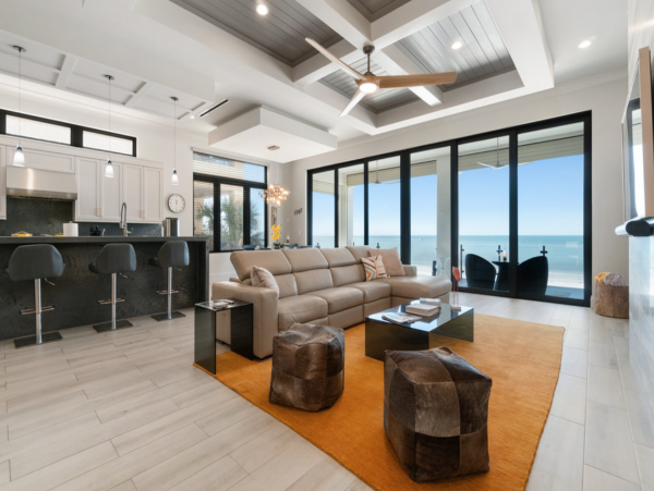 Beachfront Home in Fort Myers with Panoramic Gulf Views